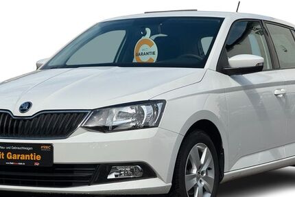 Skoda Fabia 59.500 km 9.980 &euro; Duisburg 47249