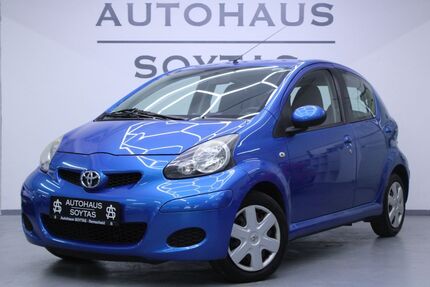 Toyota Aygo (X) 83.000 km 4.499 &euro; Remscheid 42853