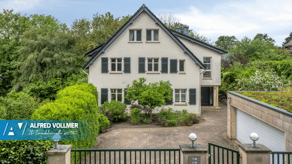 Einfamilienhaus Haan - 9 Zimmer, 262 m&sup2;, 1.250.000&euro; | Angebot:26976390