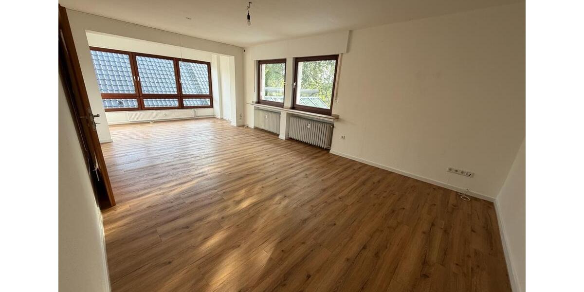 Etagenwohnung Neuss Gnadental - 2 Zimmer, 67 m&sup2;, 740&euro; | Angebot:27577904
