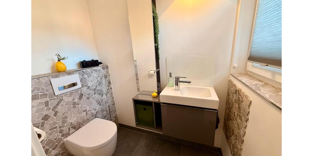 Reihenhaus Krefeld Dießem - 5 Zimmer, 127 m&sup2;, 450.000&euro; | Angebot:27201308