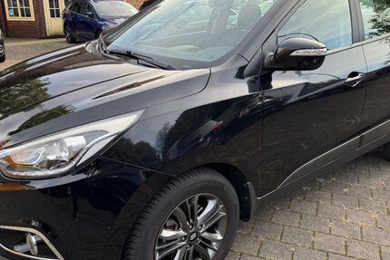 Hyundai ix35 123.000 km 8.999 &euro; Neuss 41462
