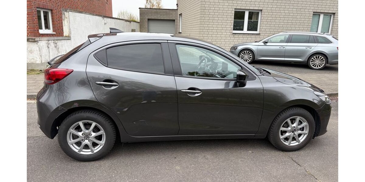 Mazda 2 65.500 km 15.400 &euro; Korschenbroich 41352