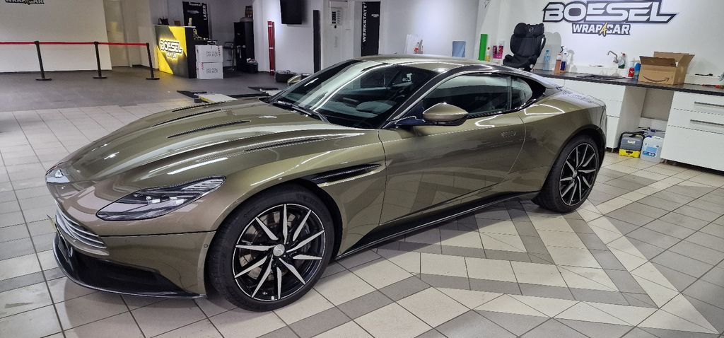Aston Martin DB11 73.650 km 109.000 &euro; Wuppertal 42287