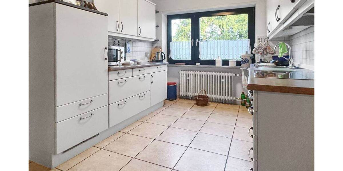 Mehrfamilienhaus, Wohnhaus Neuss Selikum - 7 Zimmer, 211 m&sup2;, 650.000&euro; | Angebot:25938942