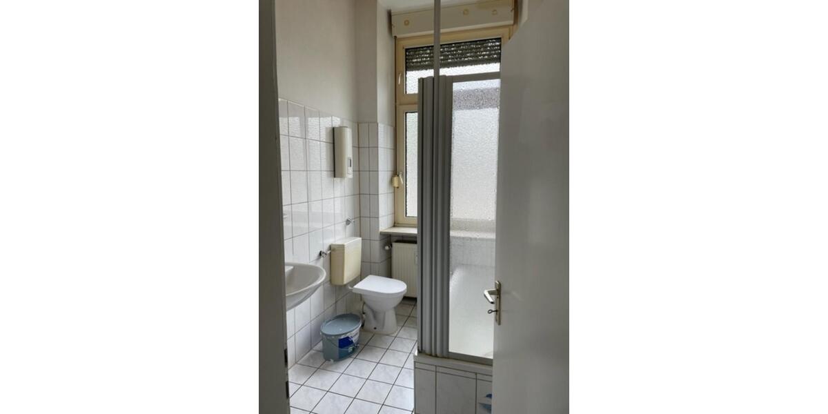 Erdgeschoßwohnung Wuppertal Unterbarmen - 3 Zimmer, 100 m&sup2;, 800&euro; | Angebot:23904688