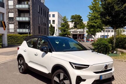 Volvo XC40 12.700 km 40.300 &euro; Essen 45219