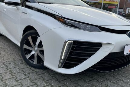 Toyota Mirai 68.468 km 14.990 &euro; Korschenbroich 41352