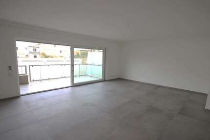 Wohnung Mönchengladbach Süd - 2 Zimmer, 76 m&sup2;, 750&euro; | Angebot:27529032