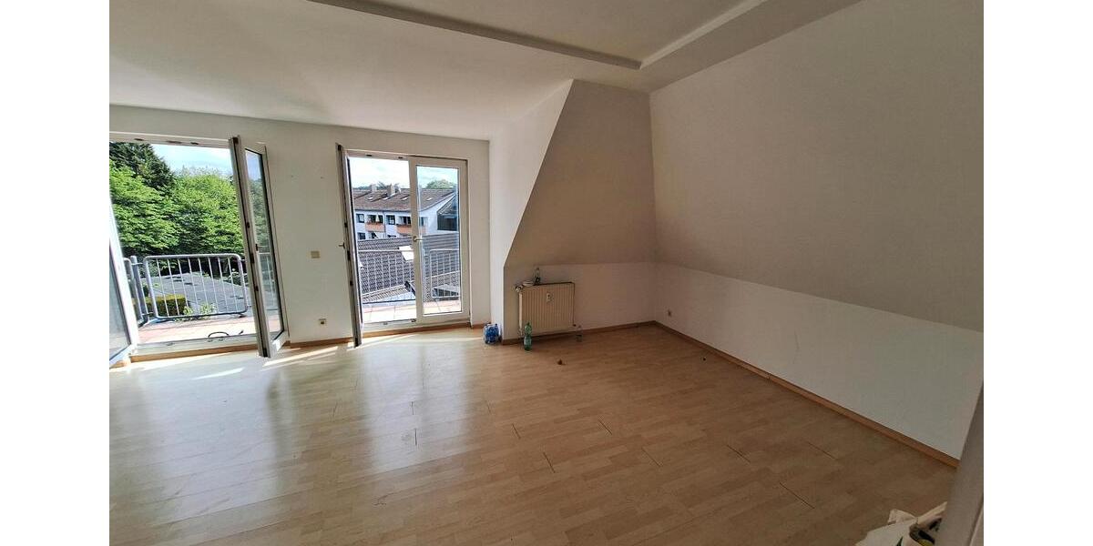 Dachgeschoßwohnung Essen Stadtbezirk IX - 2 Zimmer, 62 m&sup2;, 995&euro; | Angebot:26442789